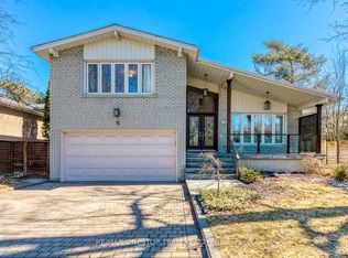 5 Foursome Cres, Toronto, ON M2P1W1