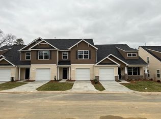 121 Red Plum Ln, Jamestown, NC 27282