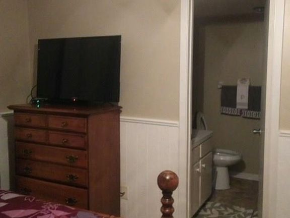 5th image of 3962 Knollcrest Dr