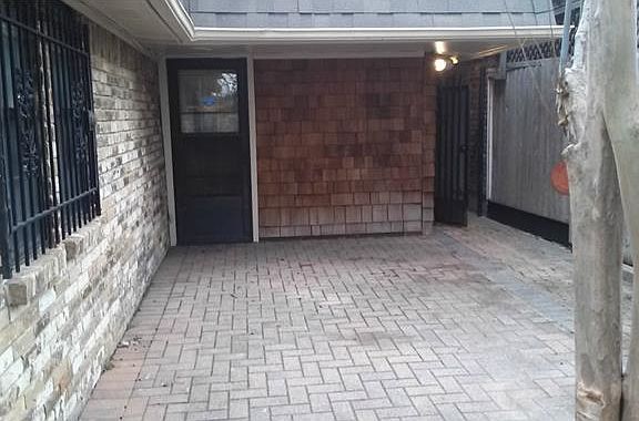 3rd image of 2609 Glenmore Dr