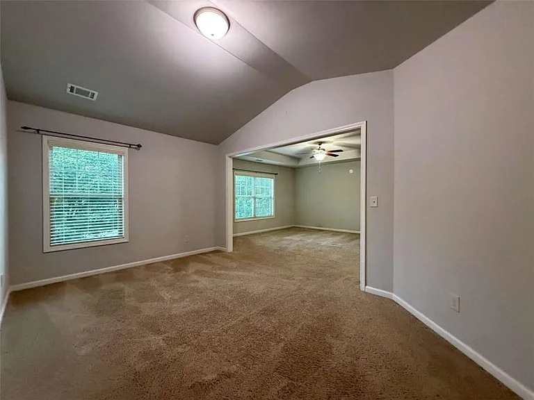 5115 Breezewood Cir — Photo 23