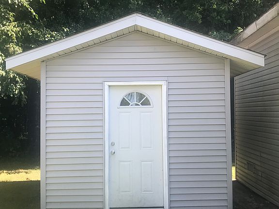 Shed