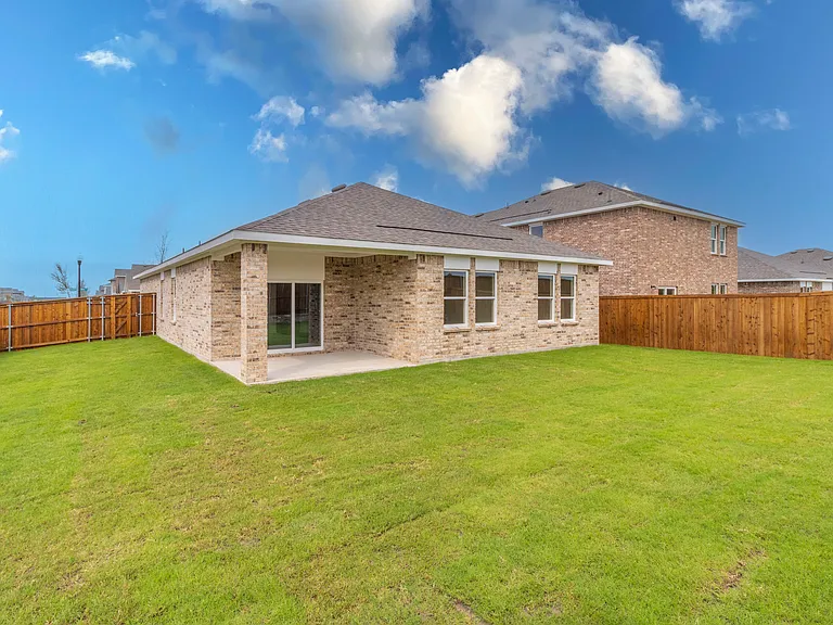 1888 Everglades Dr — Photo 23