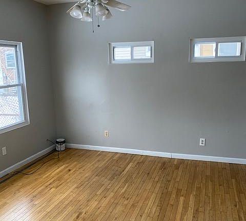 2nd image of 1303 Auburn Ave