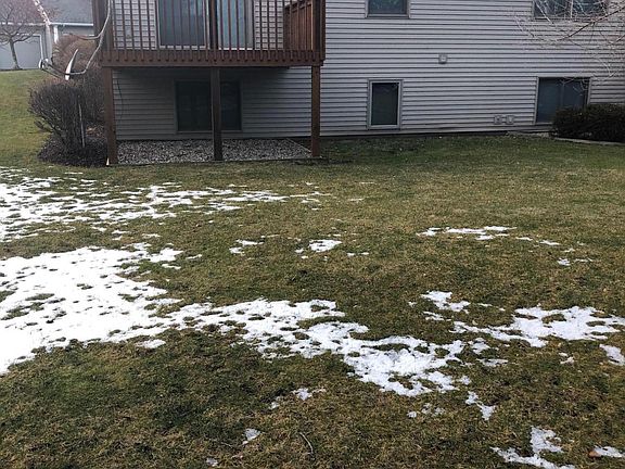 4th image of 475 Melrose Dr #12