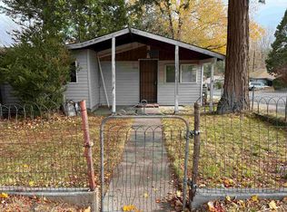 392 Walnut St, Weed, CA 96094