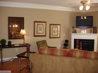 100-1 A Lennox Dr #1A, Jamestown, NC 27282