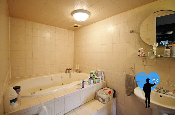 Rented by Next Door Realty NYC | media 33