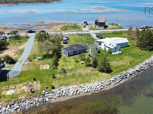 2353 Cow Bay Rd, Halifax, NS B3G 1K8