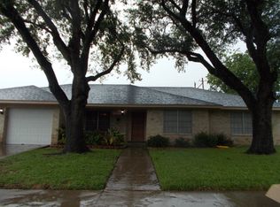 208 Buckingham St, Victoria, TX 77904