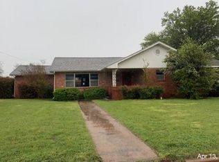 502 S 13th St, Frederick, OK 73542