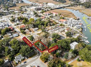 121 Simmons St, Mount Pleasant, SC 29464