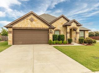 129 Sumac Dr, Waxahachie, TX 75165
