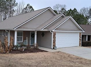 26 Chimney Springs Dr, Cartersville, GA 30120