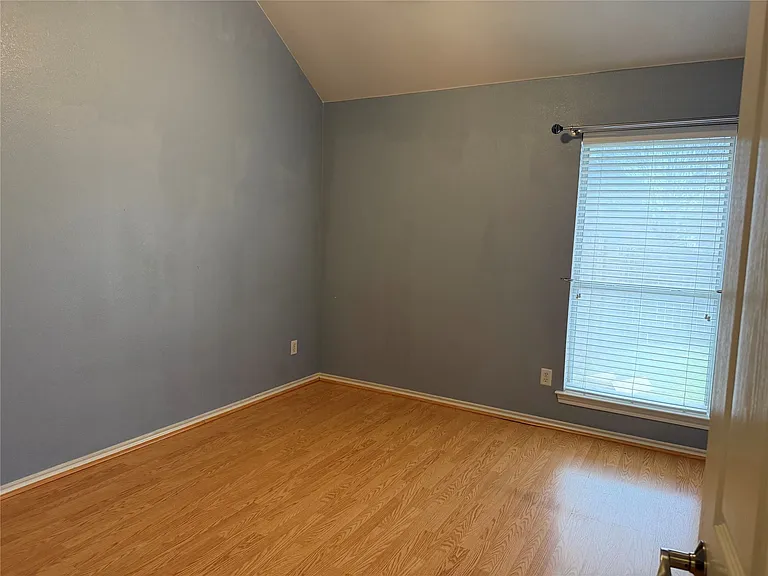 8617 Shadow Trace Dr — Photo 15