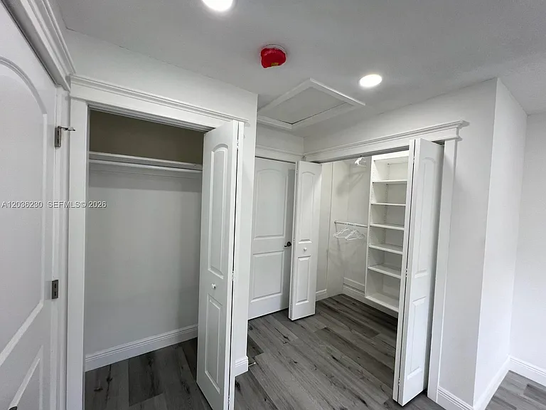 3421 NE 5th Ave #C — Photo 4