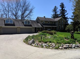 N46W23355 Lindsay Rd, Pewaukee, WI 53072