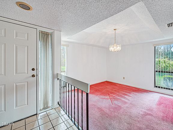 5th image of 15 Southbury Ct