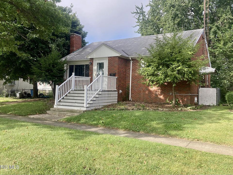 1st image of 428 Laurel Ave