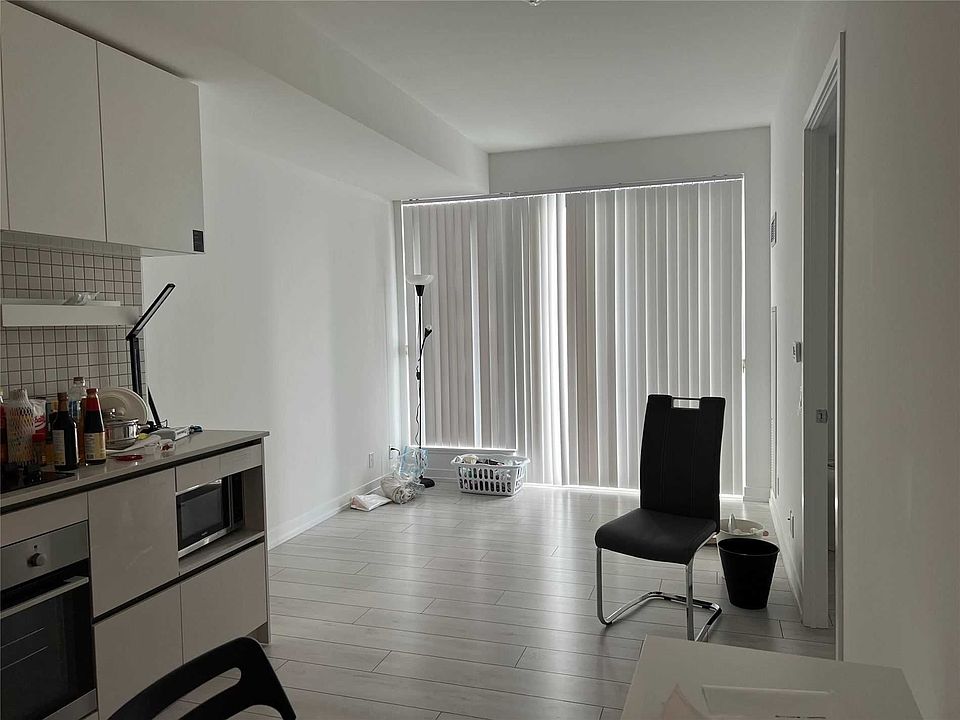 2nd image of 5 Buttermill Ave #4011