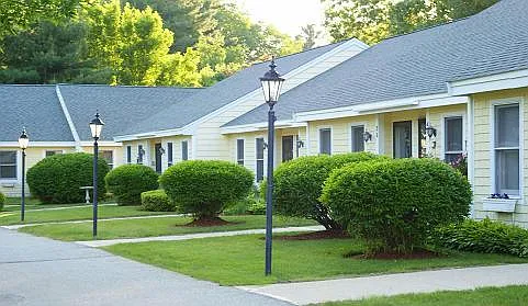 Briston Manor West