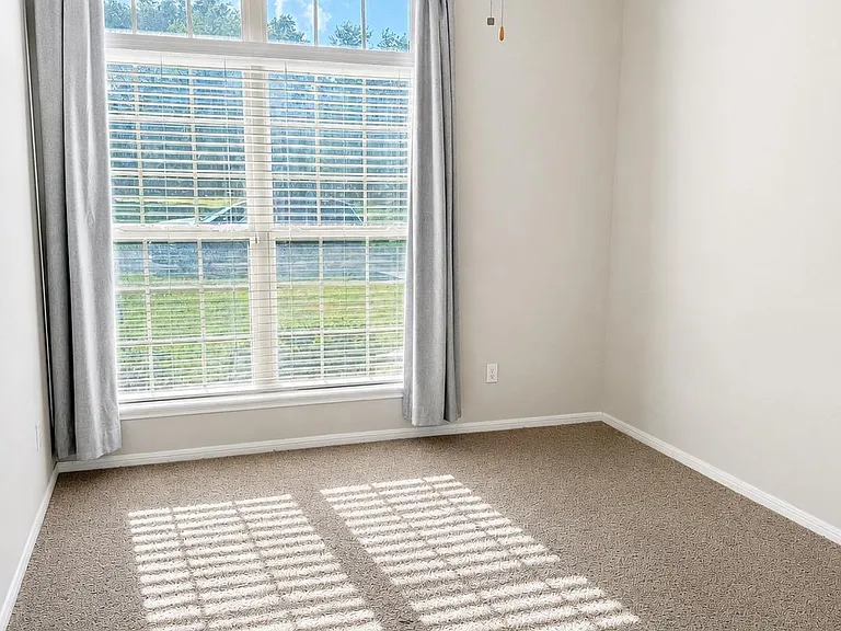 187 Chering Dr — Photo 12