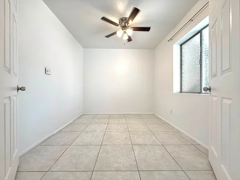 1500 W Rio Salado Pkwy #52 — Photo 13