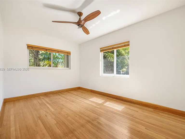 2431 Overbrook St — Photo 9