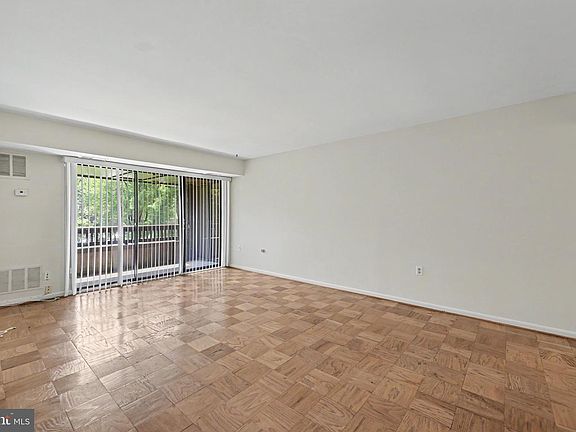 3rd image of 5240 W Running Brook Rd Unit 302