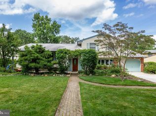 11 Lehigh Dr, Delran, NJ 08075