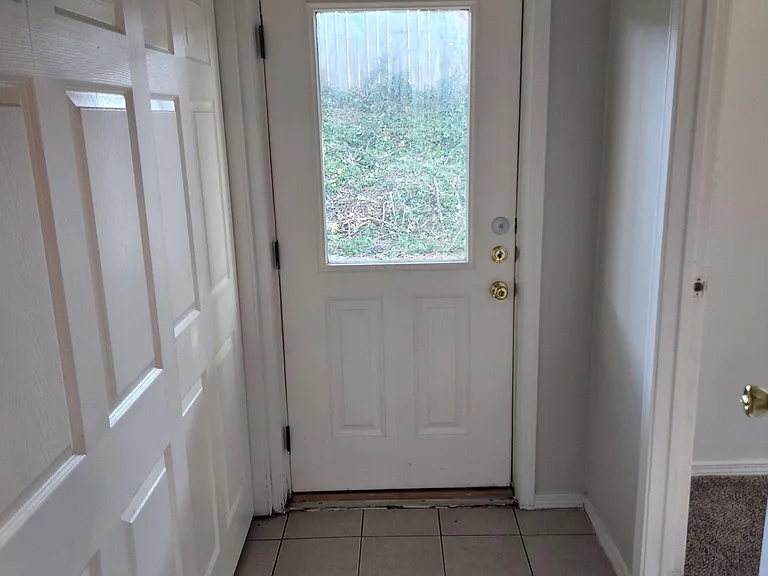 1377 W Chance Ct — Photo 7