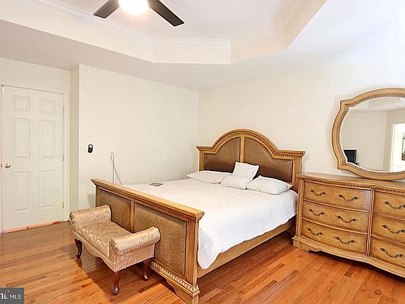 4th image of 1309 Refuge Ct