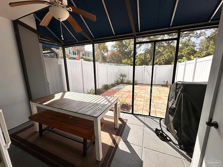 201 Pensacola Beach Rd #D3 — Photo 17