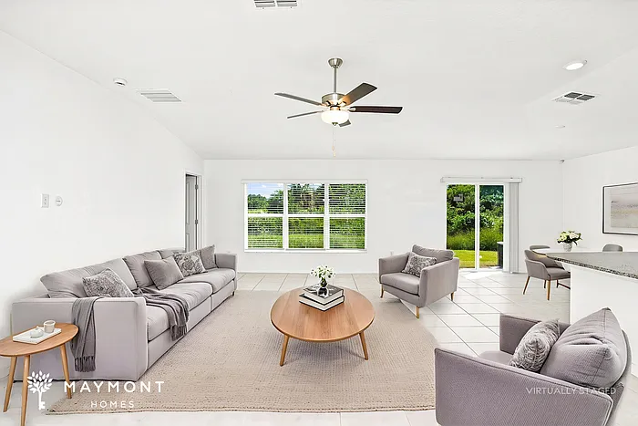 4 bed, 2.0 bath, 1936 sqft, $2,295 — Photo 4