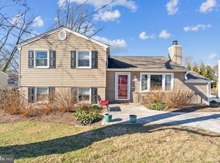 3806 Denfeld Ave, Kensington, MD 20895