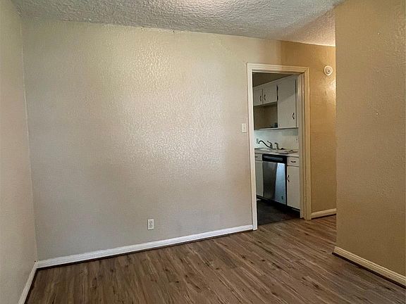 5th image of 317 Evans St