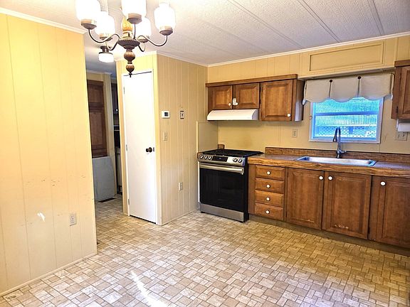 4th image of 13 Vals Ln