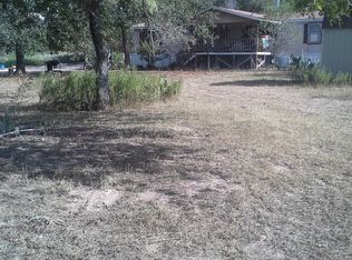 230 Molly Dr, Lytle, TX 78052