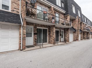 9830 Sayre Ave APT 5, Chicago Ridge, IL 60415