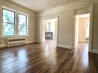192 Highlawn Ave #2R, Brooklyn, NY 11223