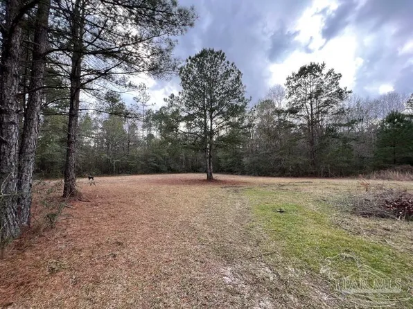 2620 McCranie Rd, Milton, FL 32570