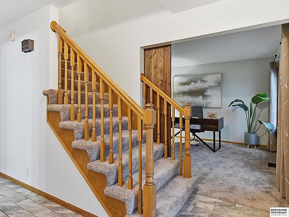 2nd image of 16275 Orchard Cir