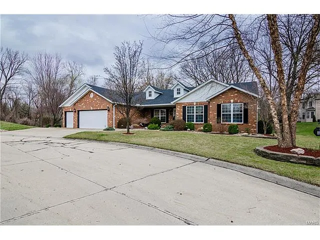 8 Forest Hill Ct photo 1