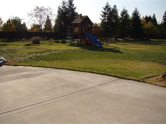 5th image of 8296 Tobiano Dr