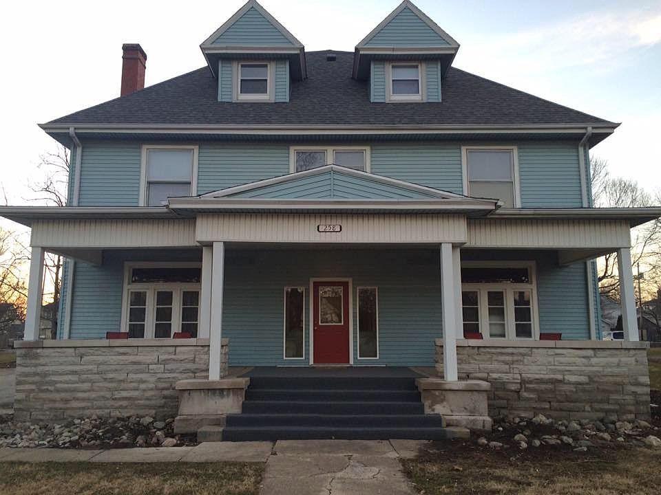 1st image of 258 Main Ave APT 1