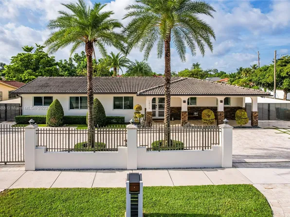 10770 SW 30th St, Miami, FL 33165