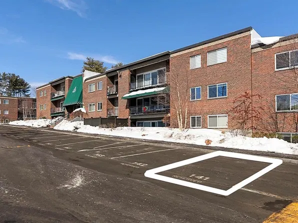 1206 Greendale Ave APT 217, Needham, MA 02492