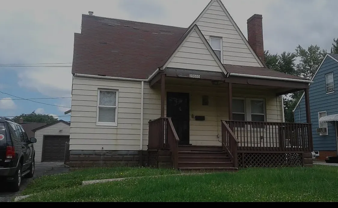20605 Franklin Rd photo 1