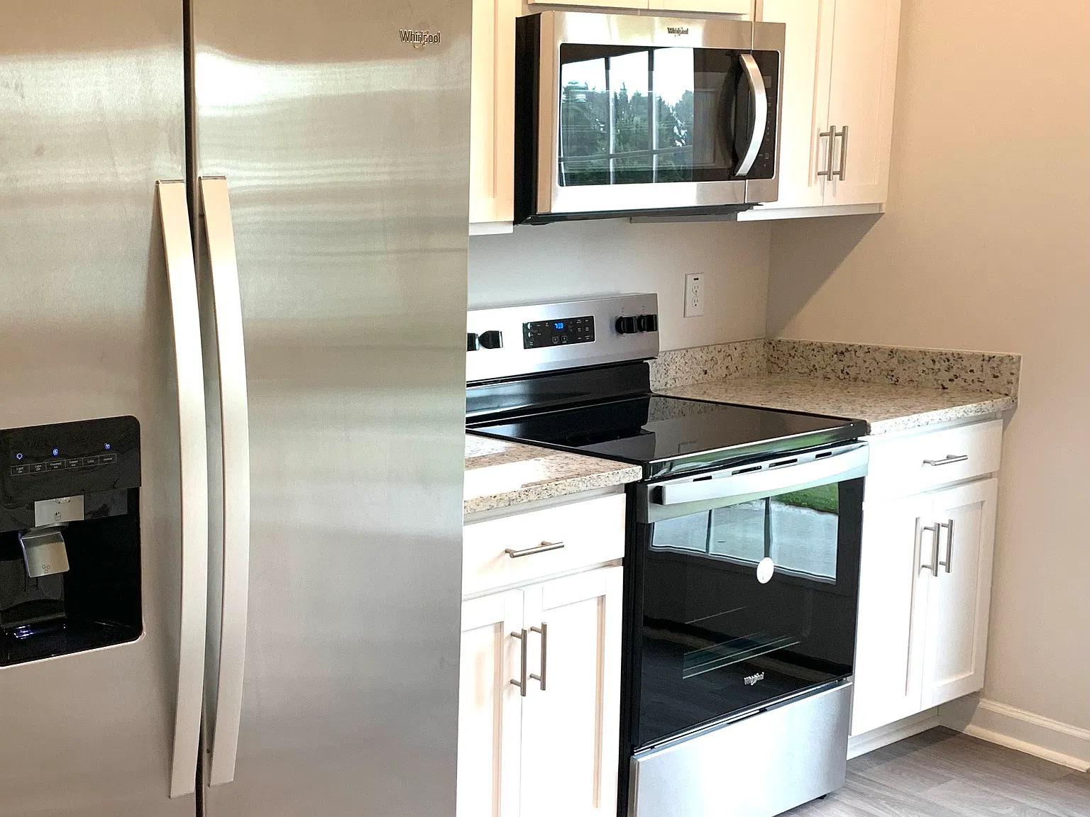 3 bed, 2.5 bath, 1500 sqft, $1,850 — Photo 3
