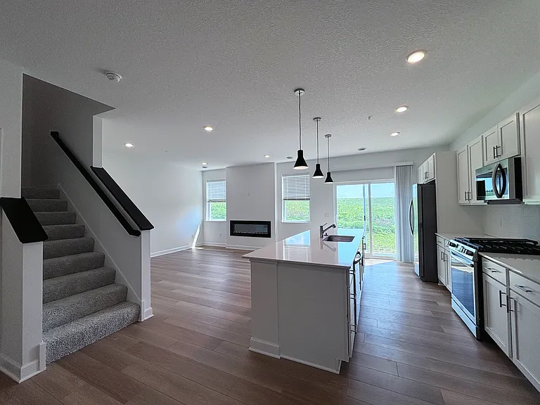 10692 Wiles Way — Photo 8